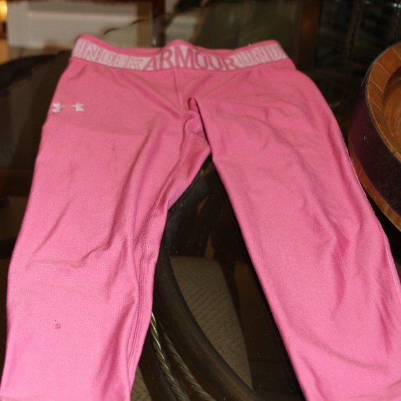 Under Armour Other - Girls Pink Crop Yoga Pants - Youth Large